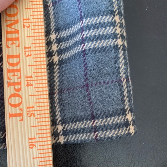 GAP Straight Mini Skirt Gray/Tan Plaid, Oversized Button Detail, Lined; Size 10 - Picture 10 of 10